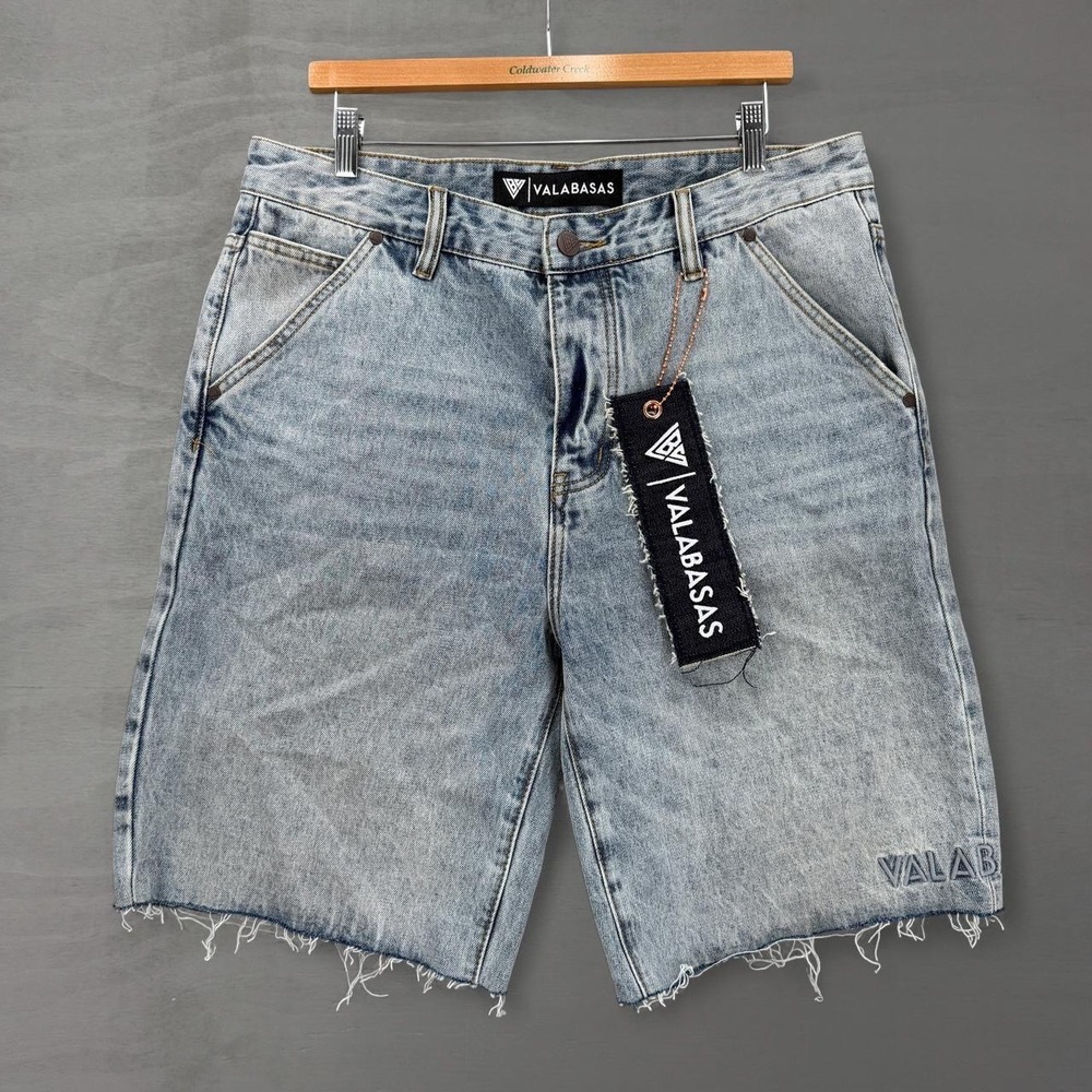NEW Valabasas Denim Shorts Light Wash Blue Frayed Hem Embroidered Size 34